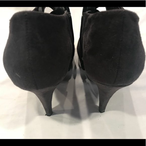 Simply Vera Moas Grey Booties - Picture 5 of 8